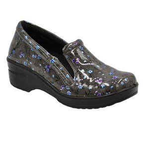 Easy Works by Easy Street Leeza Clogs Blue Purple Floral Slip Resistant Size 6.5